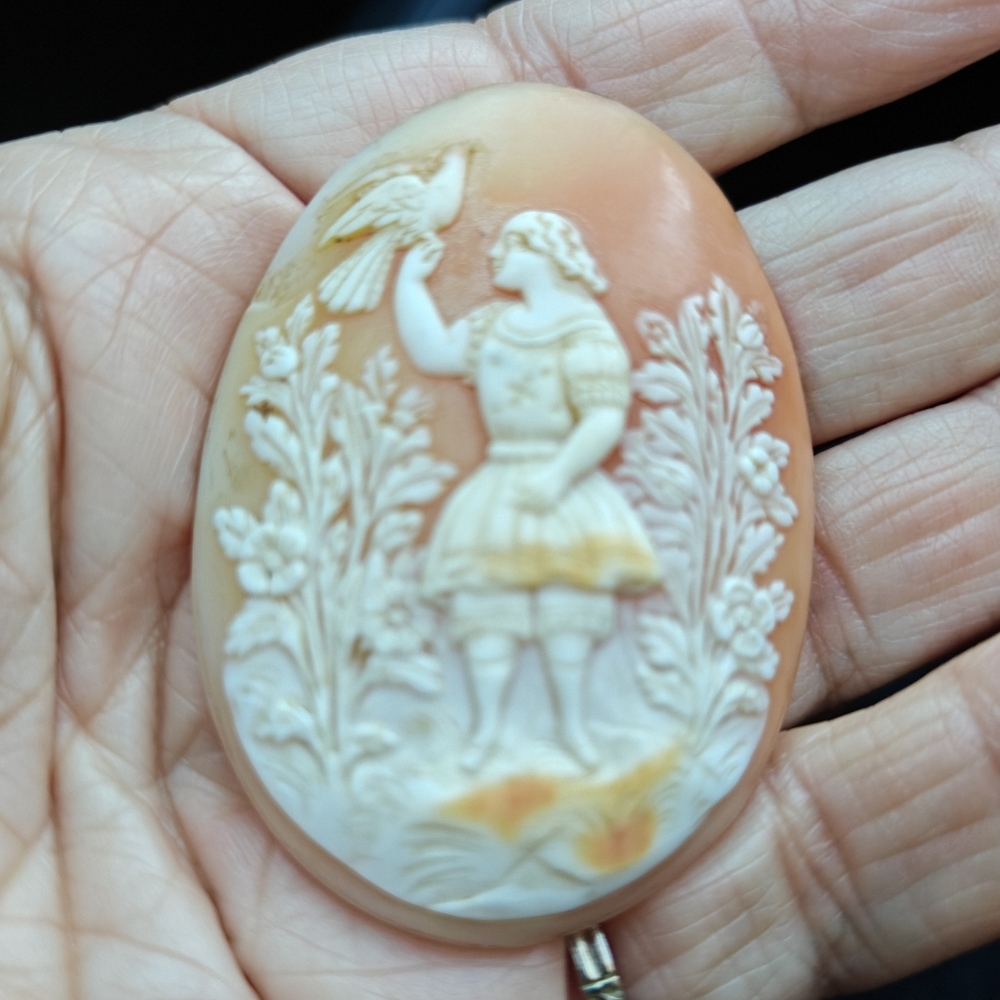 Antique Carved Cameo Unmounted